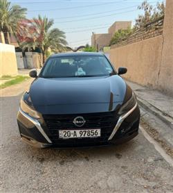 نیسان ئەلتیما